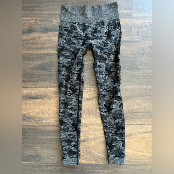 Gymshark Leggings - Picture 1 of 3